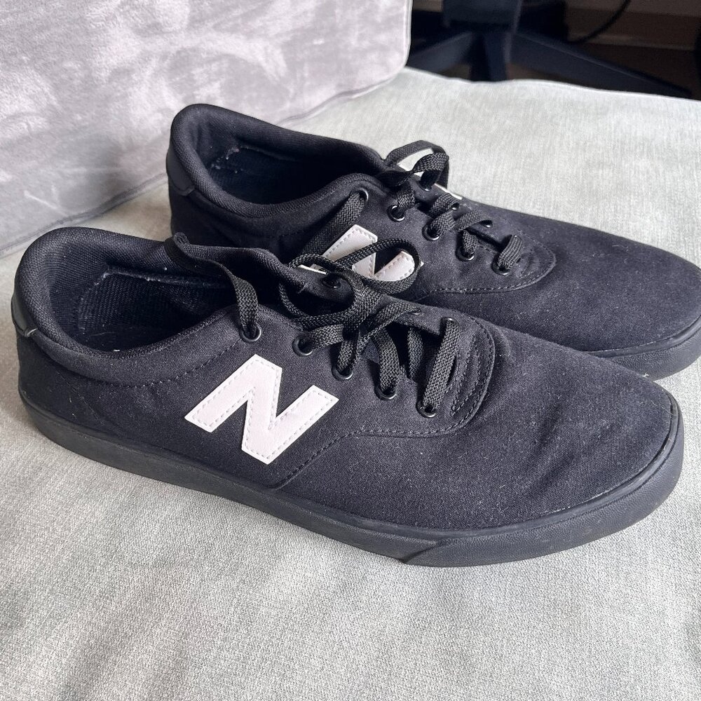 Mens New Balance skate shoes size 10.5 black